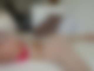 missjuliaa's Live Sex Cam Show