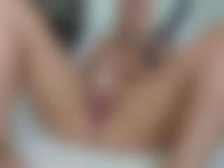 missjuliaa's Live Sex Cam Show
