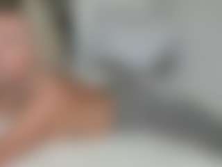 missjuliaa's Live Sex Cam Show