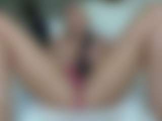 missjuliaa's Live Sex Cam Show