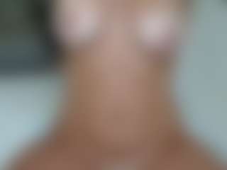 missjuliaa's Live Sex Cam Show