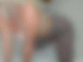 missjuliaa's Live Sex Cam Show