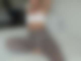 missjuliaa's Live Sex Cam Show