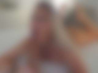 missjuliaa's Live Sex Cam Show