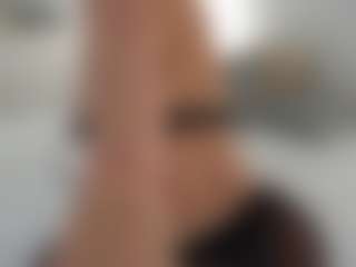 missjuliaa's Live Sex Cam Show