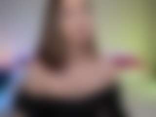 Live cam show with Tiffany - Anal on chickslive.net