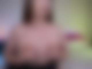 Live cam show with Tiffany - Small Ass on Fling VIP Chat