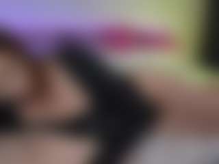 Live cam show with Tiffany - Thin on live18s.com
