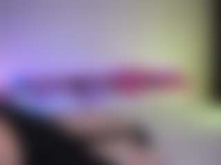 Live cam show with Tiffany - Moaning on live18s.com