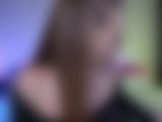 Live cam show with Tiffany - Skinny on boobsie.com