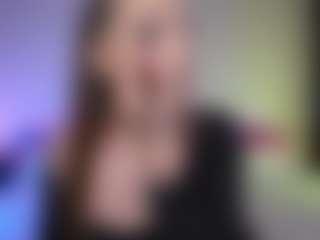 Live cam show with Tiffany - Brown Hair on boobsie.com