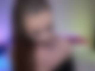Live cam show with Tiffany - Brown Hair on PervPlay.com