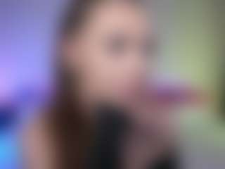 Live cam show with Tiffany - Bedroom on googirlz