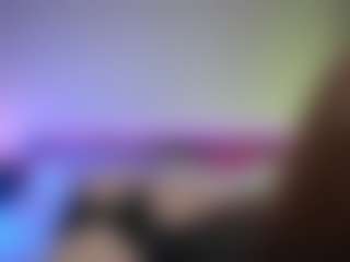 Live cam show with Tiffany - Normal on milfzrlive.com