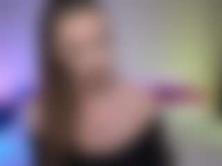 Live cam show with Tiffany - MILF on 1on1-livenow