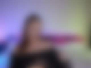 Live cam show with Tiffany - Thin on milfzrlive.com