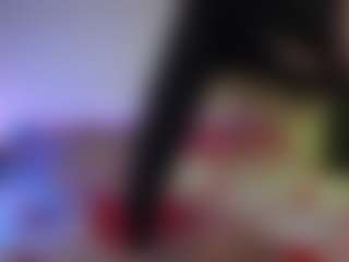 Live cam show with Tiffany - Brown Hair MILF on MyBangCams