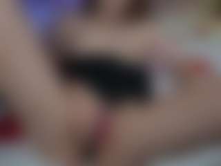Live cam show with Tiffany - Skinny MILF on alttransgirls