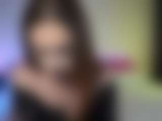 Tiffany MILF webcam performer live streaming