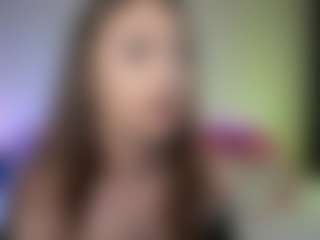 Live cam show with Tiffany - Moaning on AdultVida.com