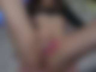 Live cam show with Tiffany - Smoking on CamClone