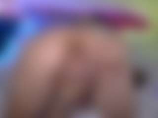 Live cam show with Tiffany - Normal on Soda Cam