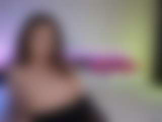 Live cam show with Tiffany - Small Ass on Camsoda