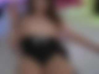 Live cam show with Tiffany - Petite on dasdasdadada.com