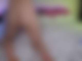 Live cam show with Tiffany - Handjob on Stripli.com