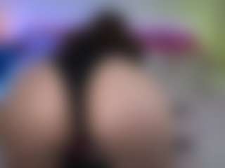 Live cam show with Tiffany - BBW on camgirlchat.live