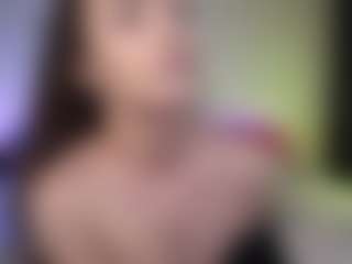 Live cam show with Tiffany - Brown Hair MILF on Streamer API