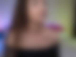 Live cam show with Tiffany - Striptease MILF on Dare Cams