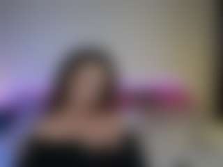 Live cam show with Tiffany - Smoking on Hubzter Live