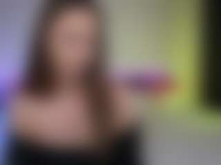 Live cam show with Tiffany - Small Tits Brown Hair on Camsoda
