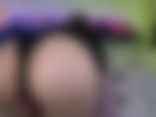 Live cam show with Tiffany - Smoking on camwithhim.com