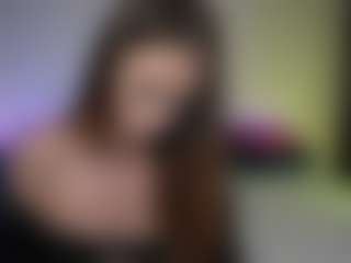 Live cam show with Tiffany - Petite on StripNow