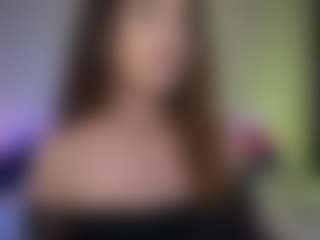 Live cam show with Tiffany - Brown Hair MILF on LiveSexCams6