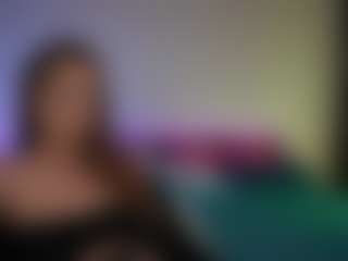 Live cam show with Tiffany - Brown Hair on Dolls Live