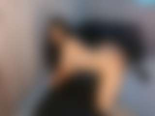 Desire Rodriguez's Live Sex Cam Show