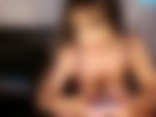 Desire Rodriguez's Live Sex Cam Show