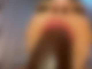 Desire Rodriguez's Live Sex Cam Show