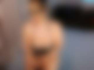 Desire Rodriguez's Live Sex Cam Show