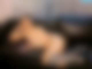 Desire Rodriguez's Live Sex Cam Show