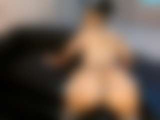 Desire Rodriguez's Live Sex Cam Show
