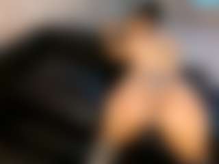 Desire Rodriguez's Live Sex Cam Show