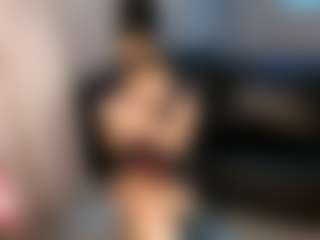 Desire Rodriguez's Live Sex Cam Show