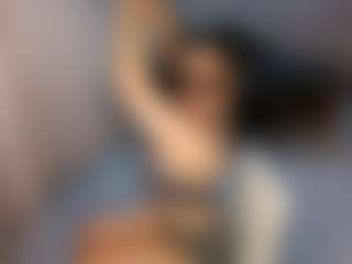 Desire Rodriguez's Live Sex Cam Show