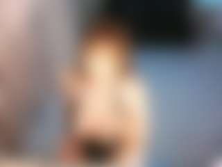 Live cam show with Desire Rodriguez - Cum Curvy on x69.live