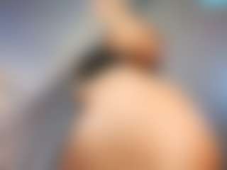 Desire Rodriguez's Live Sex Cam Show