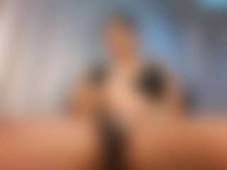Live cam show with Desire Rodriguez - Orgasm on Camsoda